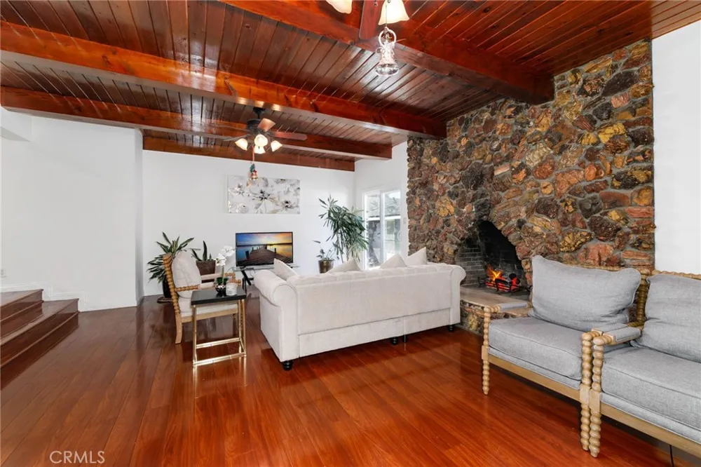 235 S Azusa West Covina, CA 91791